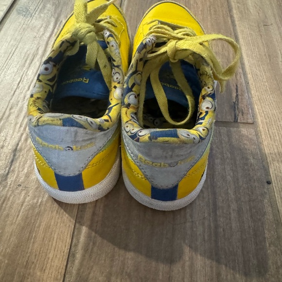 Reebok Minion shoes 3Y - Picture 3 of 5